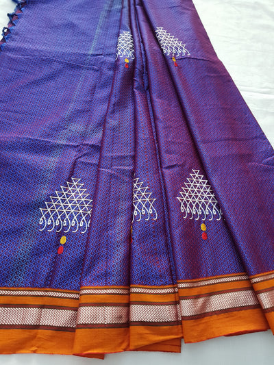Handloom - Traditional Textile Weaving Process