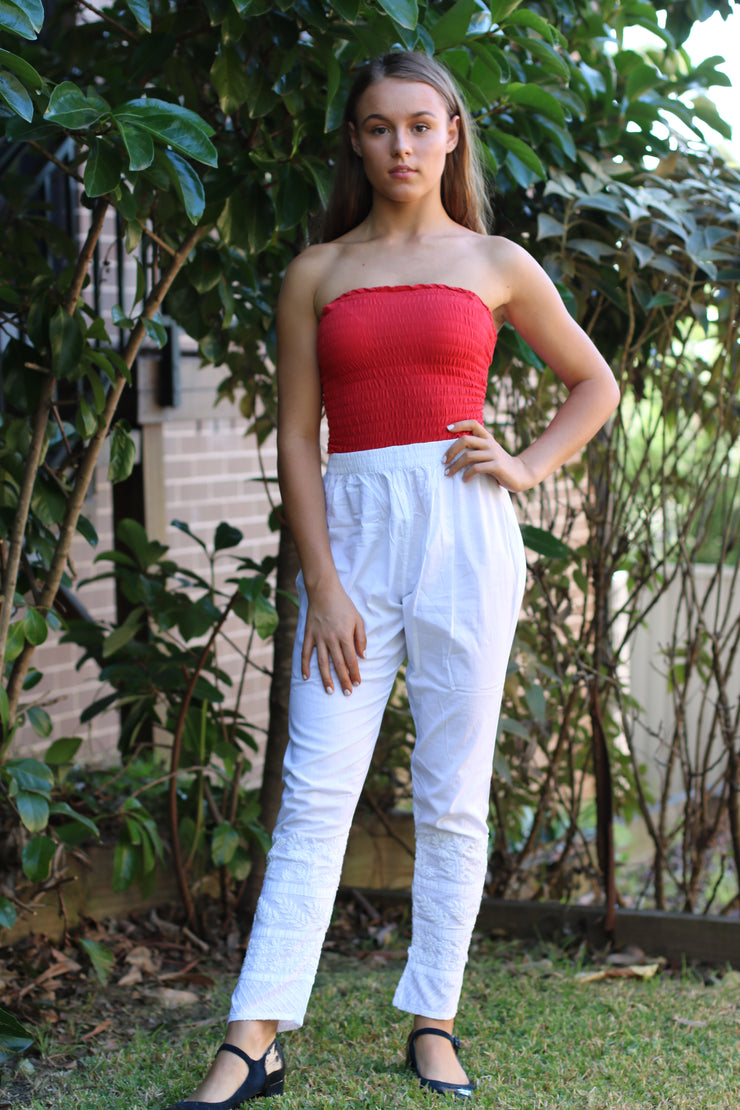 Women White Cotton Cigarette Leggings Pant