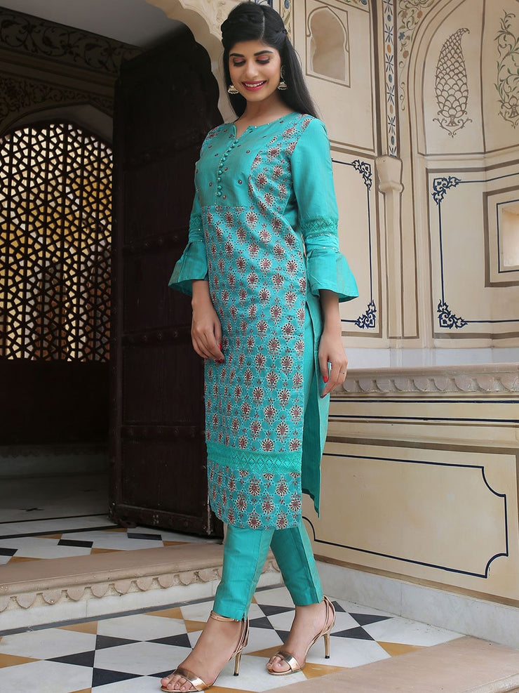 Green Embroidered Straight Chanderi Silk Kurta with Pants