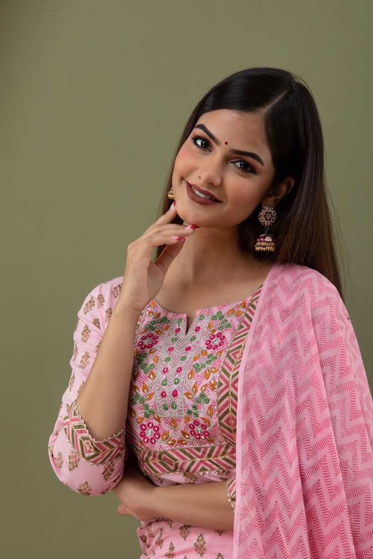 Baby pink straight Kurti with pant and dupatta