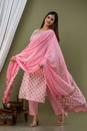 Baby pink straight Kurti with pant and dupatta