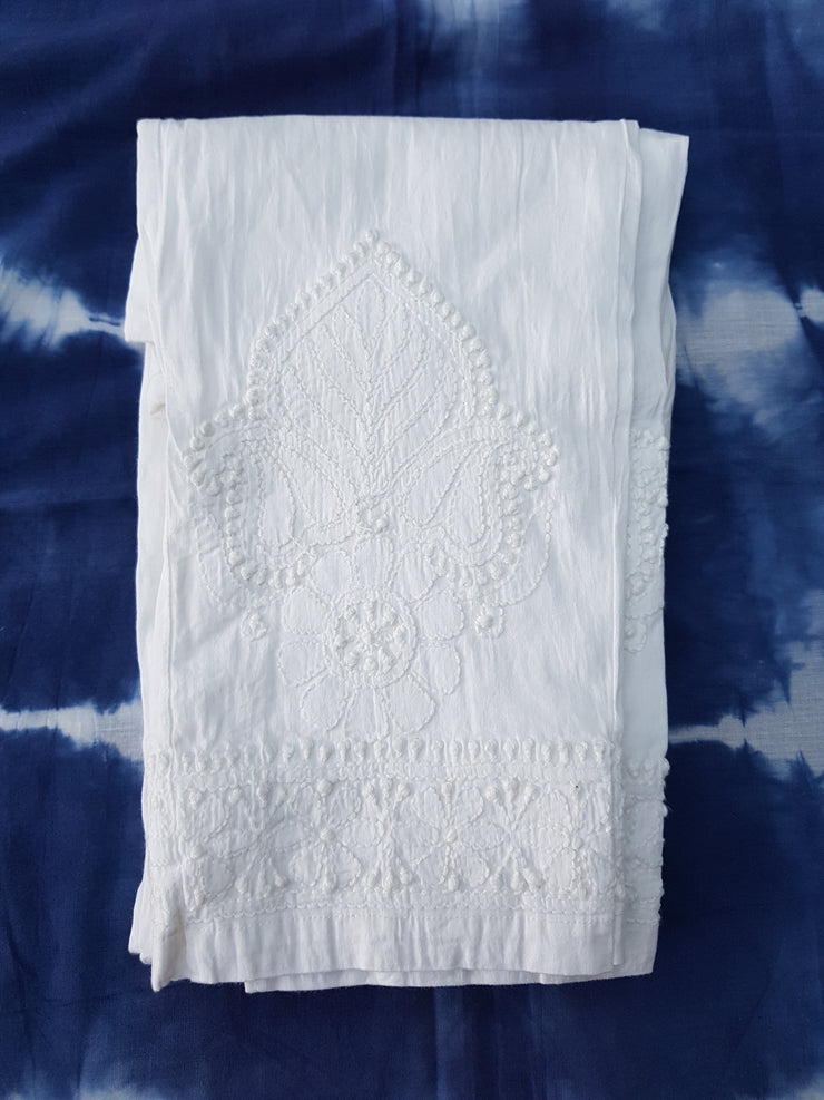 Women White Cotton Cigarette Leggings Pant
